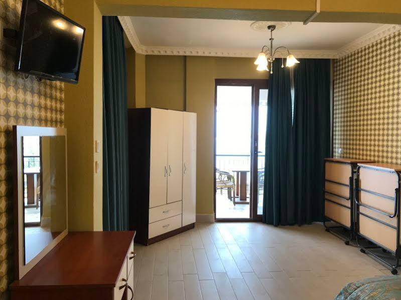 Tayfun Hotel Mordogan Kültér fotó